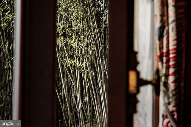 2740 CHAIN BRIDGE RD NW, Washington, DC 20016