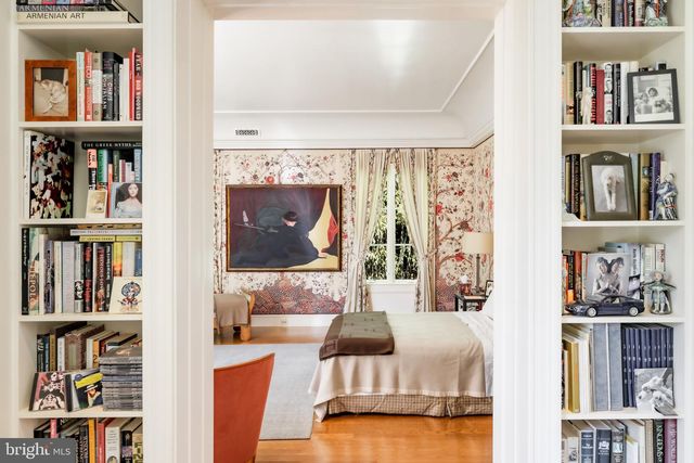 2740 CHAIN BRIDGE RD NW, Washington, DC 20016