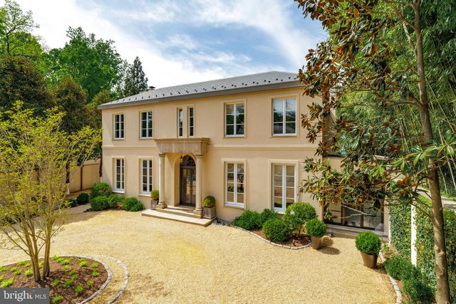 2740 CHAIN BRIDGE RD NW, Washington, DC 20016