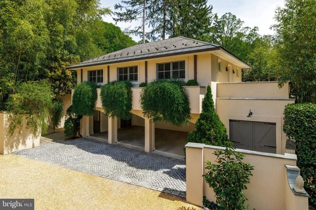 2740 CHAIN BRIDGE RD NW, Washington, DC 20016