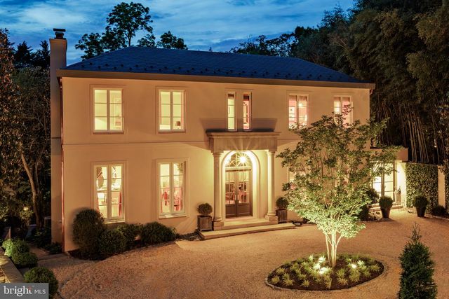 2740 CHAIN BRIDGE RD NW, Washington, DC 20016