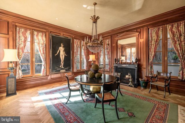 2740 CHAIN BRIDGE RD NW, Washington, DC 20016