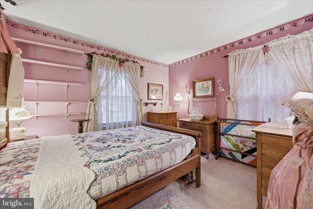 320 OPEQUON AVE, Winchester, VA 22601