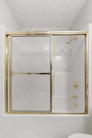 500 Natures Pointe Drive, Somerset, KY 42503