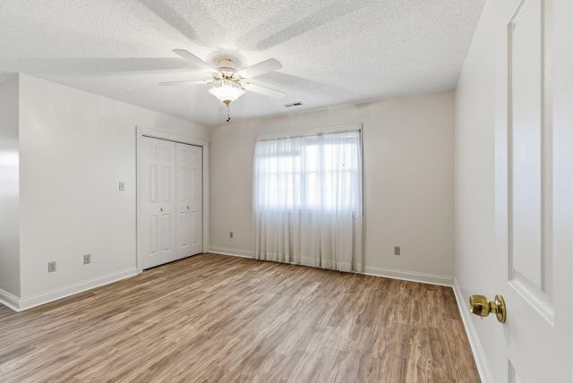 500 Natures Pointe Drive, Somerset, KY 42503