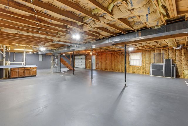 500 Natures Pointe Drive, Somerset, KY 42503