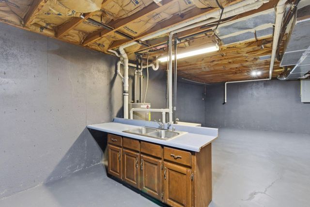 500 Natures Pointe Drive, Somerset, KY 42503