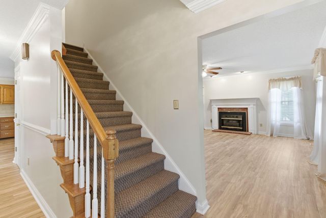 500 Natures Pointe Drive, Somerset, KY 42503