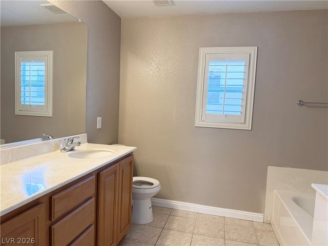711 Quayside Court, Las Vegas, NV 89178