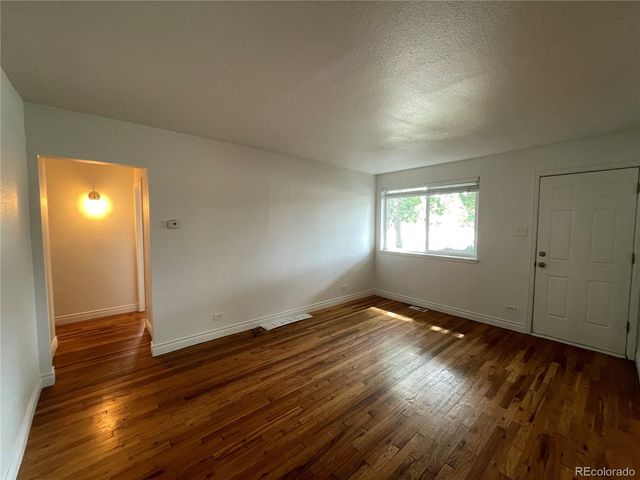 1400 Galena Street, Aurora, CO 80010