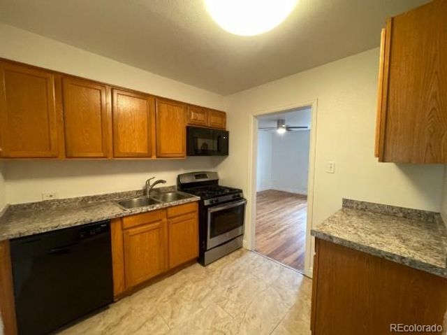 1400 Galena Street, Aurora, CO 80010