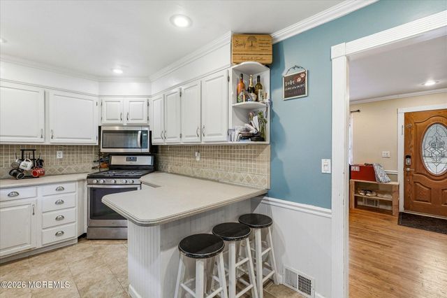 31 Georgian Boulevard, Jackson, NJ 08527