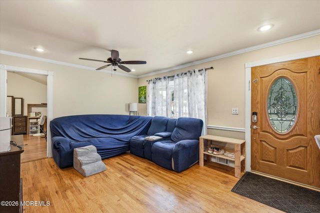 31 Georgian Boulevard, Jackson, NJ 08527