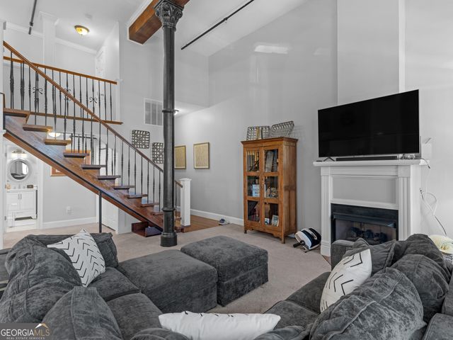 102 N Hill Street 302, Griffin, GA 30223