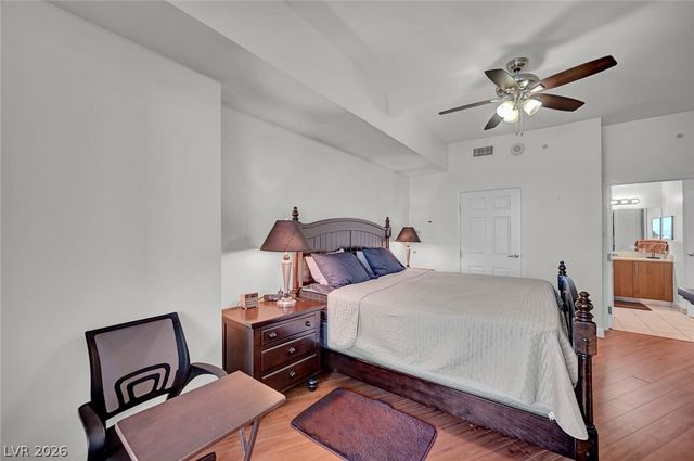 200 West Sahara Avenue 811, Las Vegas, NV 89102