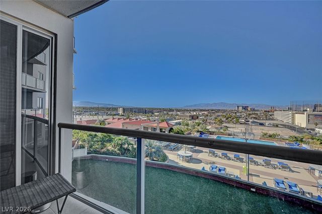 200 West Sahara Avenue 811, Las Vegas, NV 89102