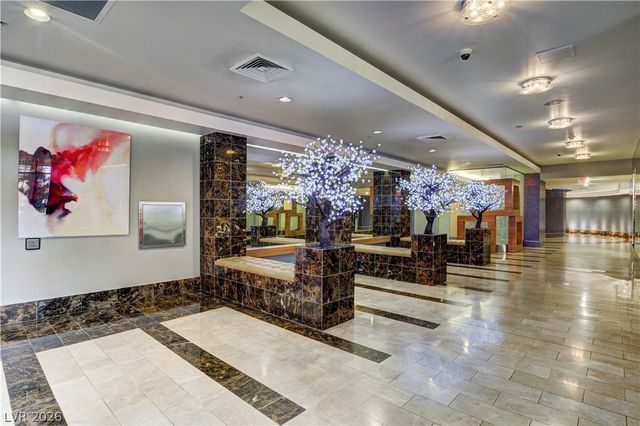 200 West Sahara Avenue 811, Las Vegas, NV 89102