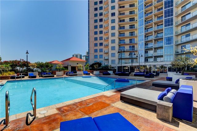 200 West Sahara Avenue 811, Las Vegas, NV 89102