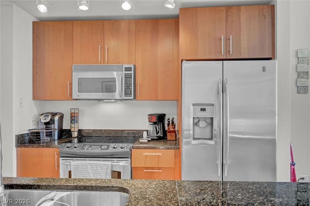 200 West Sahara Avenue 811, Las Vegas, NV 89102