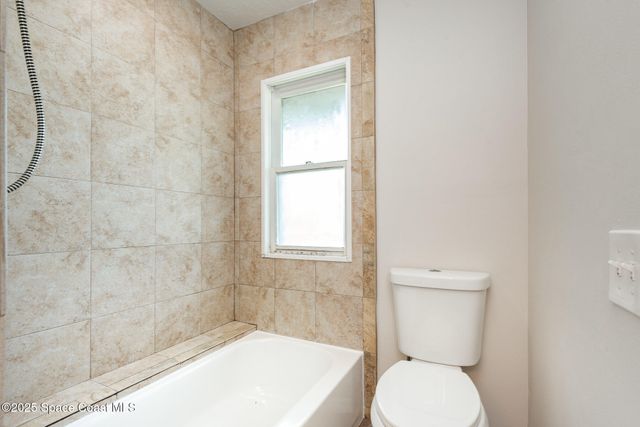 1535 Starboard Street NW, Palm Bay, FL 32907