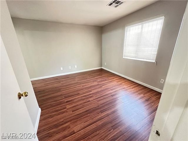 1913 POPPY HILL Street, Las Vegas, NV 89106