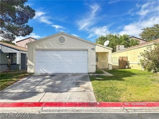 1913 POPPY HILL Street, Las Vegas, NV 89106