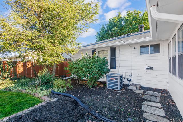 1722 E Bradbury Avenue, Indianapolis, IN 46203
