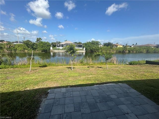 2408 NE 6th AVE, Cape Coral, FL 33909
