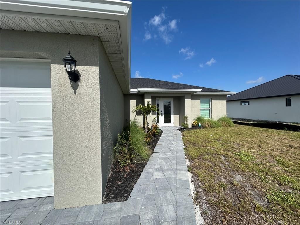 2408 NE 6th AVE, Cape Coral, FL 33909