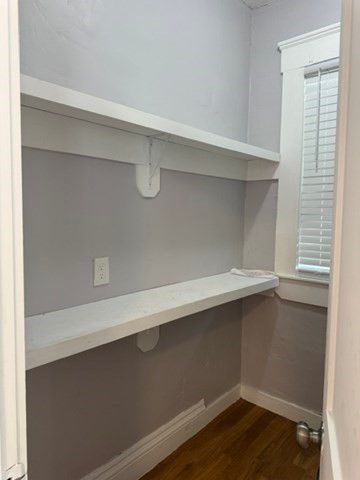 10 Sutton St 3 3, Boston, MA 02126