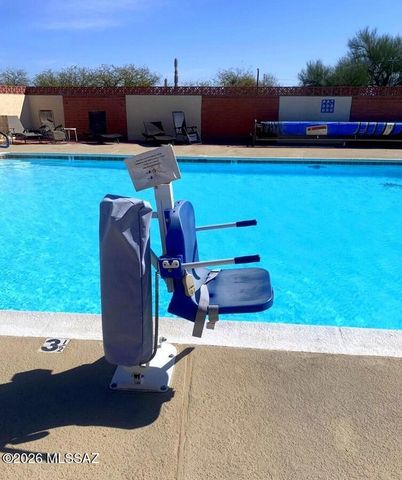 450 W San Ignacio, Green Valley, AZ 85614