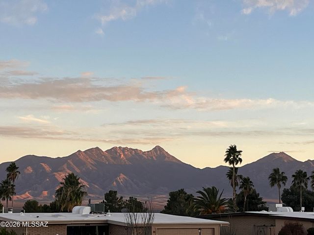 450 W San Ignacio, Green Valley, AZ 85614