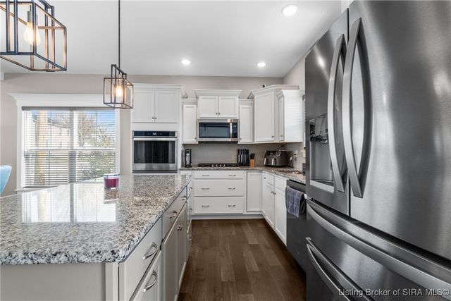 4001 Williams Crossing Way, Jeffersonville, IN 47130