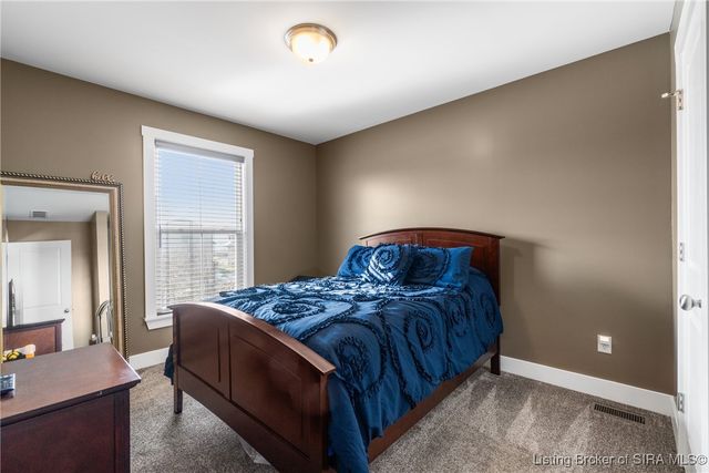 4001 Williams Crossing Way, Jeffersonville, IN 47130