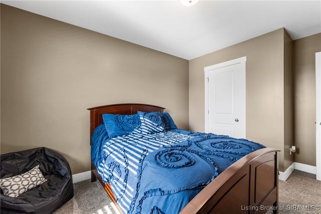 4001 Williams Crossing Way, Jeffersonville, IN 47130