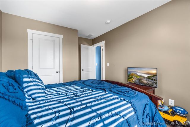 4001 Williams Crossing Way, Jeffersonville, IN 47130