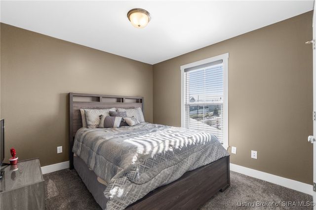 4001 Williams Crossing Way, Jeffersonville, IN 47130