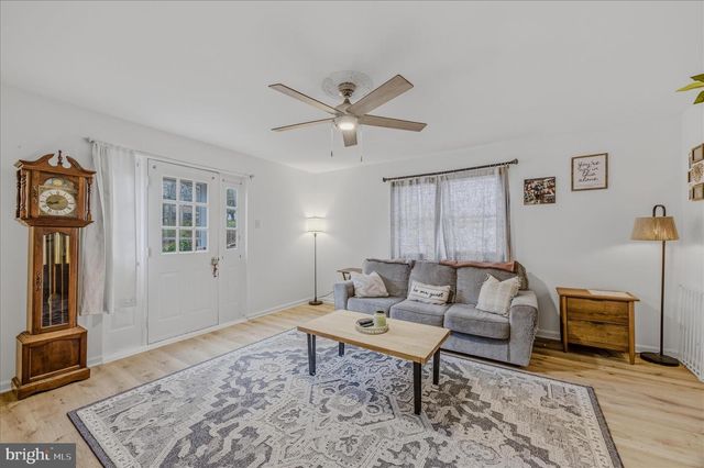 340 MAURERTOWN MILL RD, Maurertown, VA 22644