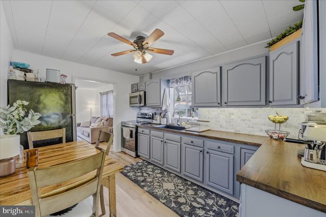 340 MAURERTOWN MILL RD, Maurertown, VA 22644