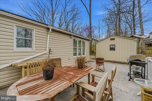 340 MAURERTOWN MILL RD, Maurertown, VA 22644