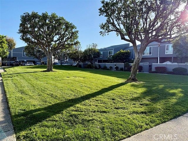 2720 W Segerstrom D, Santa Ana, CA 92704