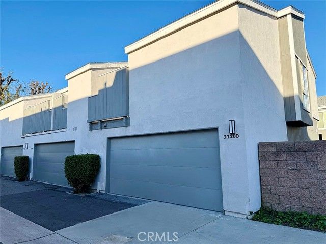 2720 W Segerstrom D, Santa Ana, CA 92704