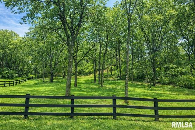 3939 Musholt Strasse Lane, Quincy, IL 62305