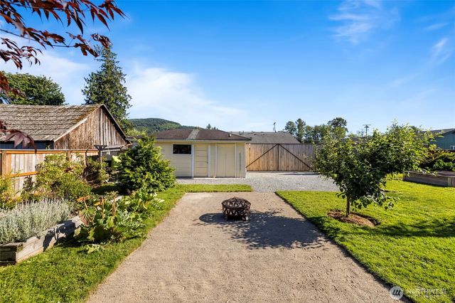 415 Sterling Street, Sedro Woolley, WA 98284