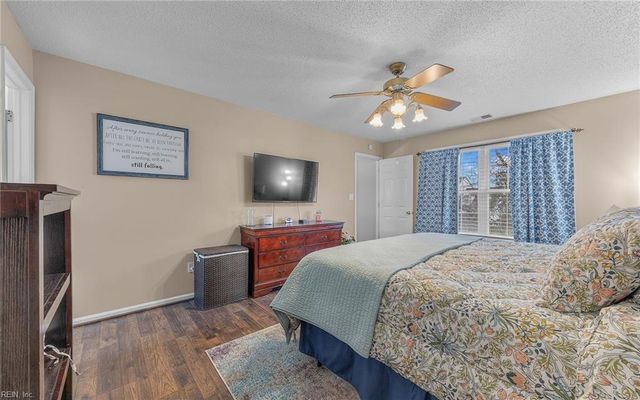 2612 Pulaski LOOP, Virginia Beach, VA 23456