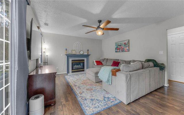 2612 Pulaski LOOP, Virginia Beach, VA 23456