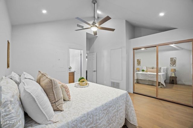 10019 E MOUNTAIN VIEW Road 1118, Scottsdale, AZ 85258