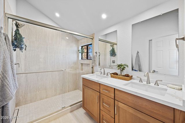 10019 E MOUNTAIN VIEW Road 1118, Scottsdale, AZ 85258