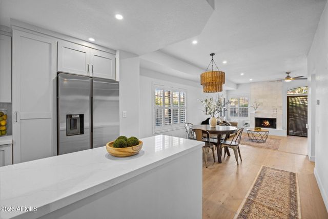 10019 E MOUNTAIN VIEW Road 1118, Scottsdale, AZ 85258