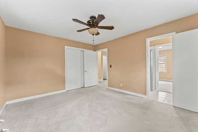 136 Holly Circle, Greer, SC 29651